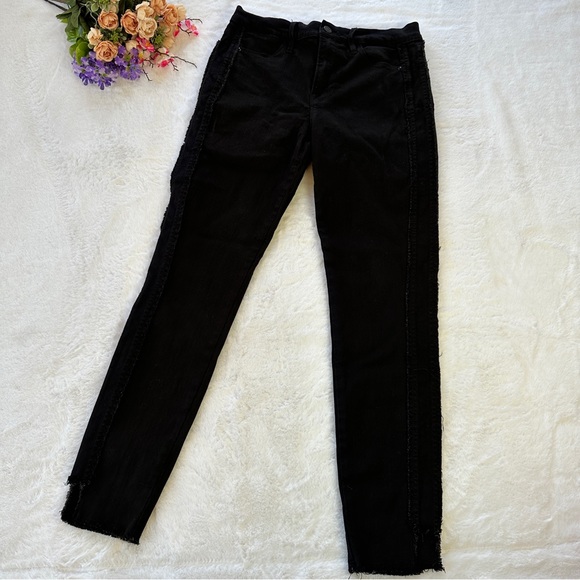Frame Le High Skinny Black Raw Hem in Film Noir Size 28 - Picture 8 of 10